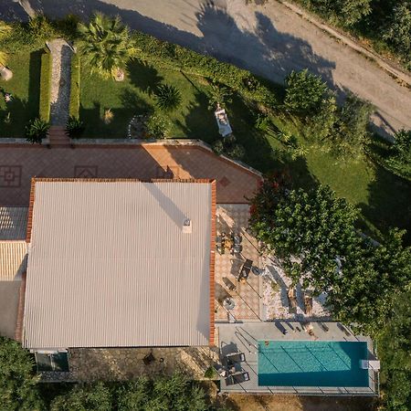 Villa Vrisi Fagias Eksteriør bilde